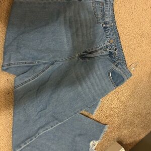 Princess Polly Light Blue Cropped Jeans